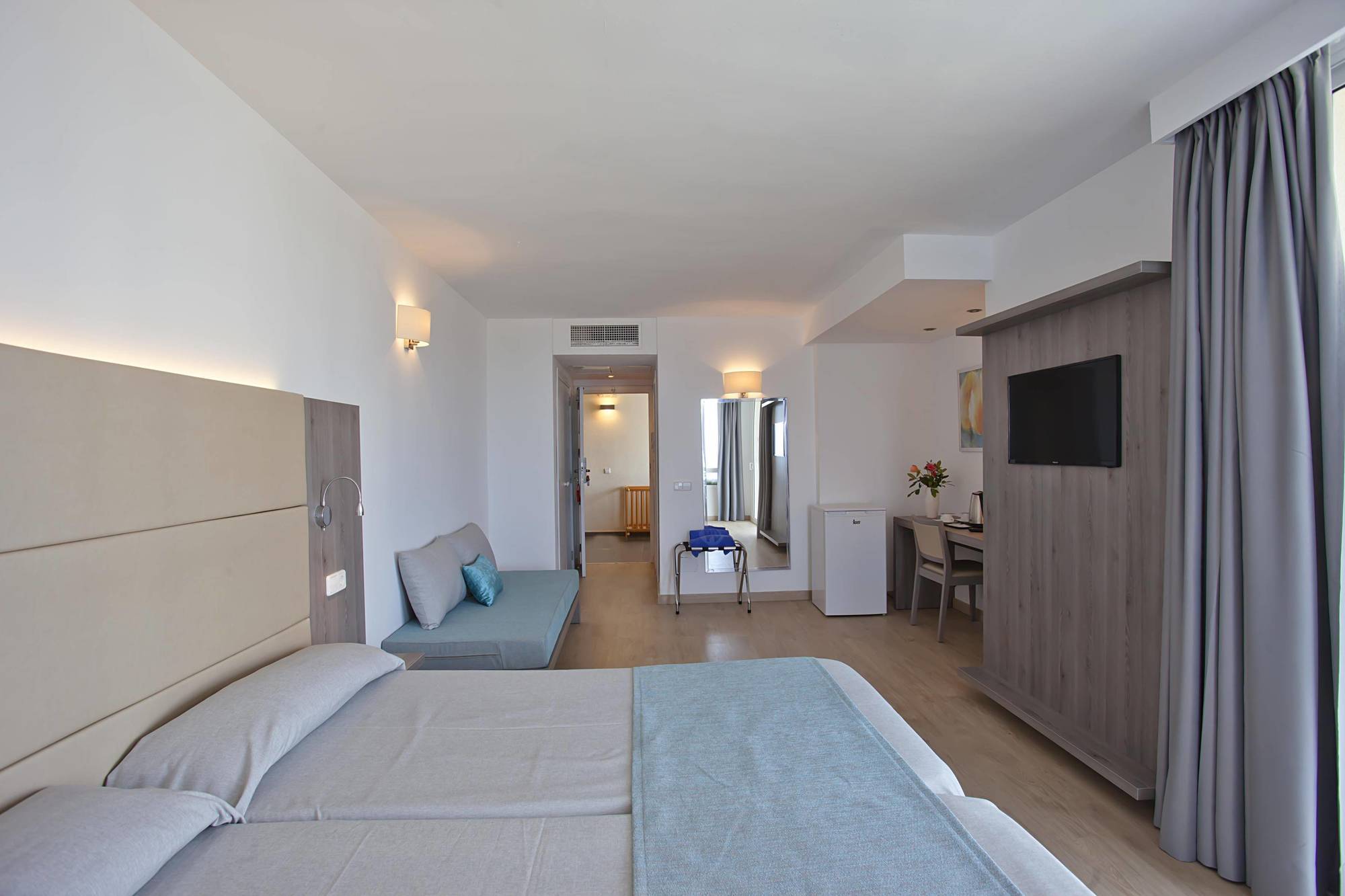 Apart-hotel Playa Dorada Sa Coma (Mallorca)
